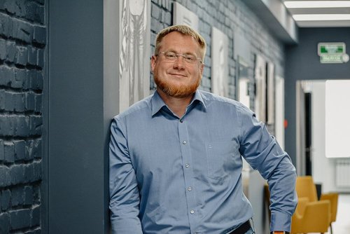 Андрей  Латышев