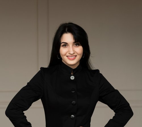 Луиза Гатова