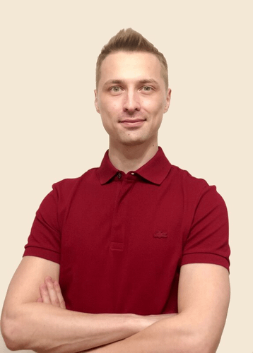 Денис  Усачёв